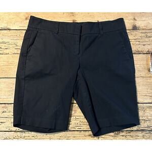 Ann Taylor Petite Women’s Size 4P Black Bermuda Chino Shorts